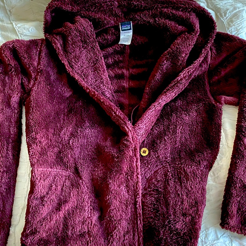 Patagonia Maroon Cozy Hooded Jacket, Size Large